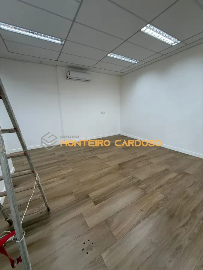 Imagem de Excelente Imóvel Comercial para Locação- Lions