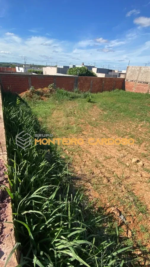 Imagem de vendo terreno no Bairro Granvile 2.