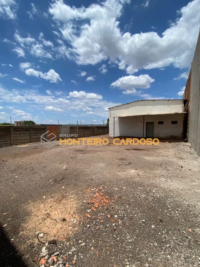 Imagem de Alugo Barracão Comercial