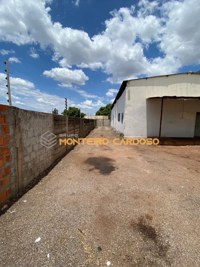 Imagem de Alugo Barracão Comercial