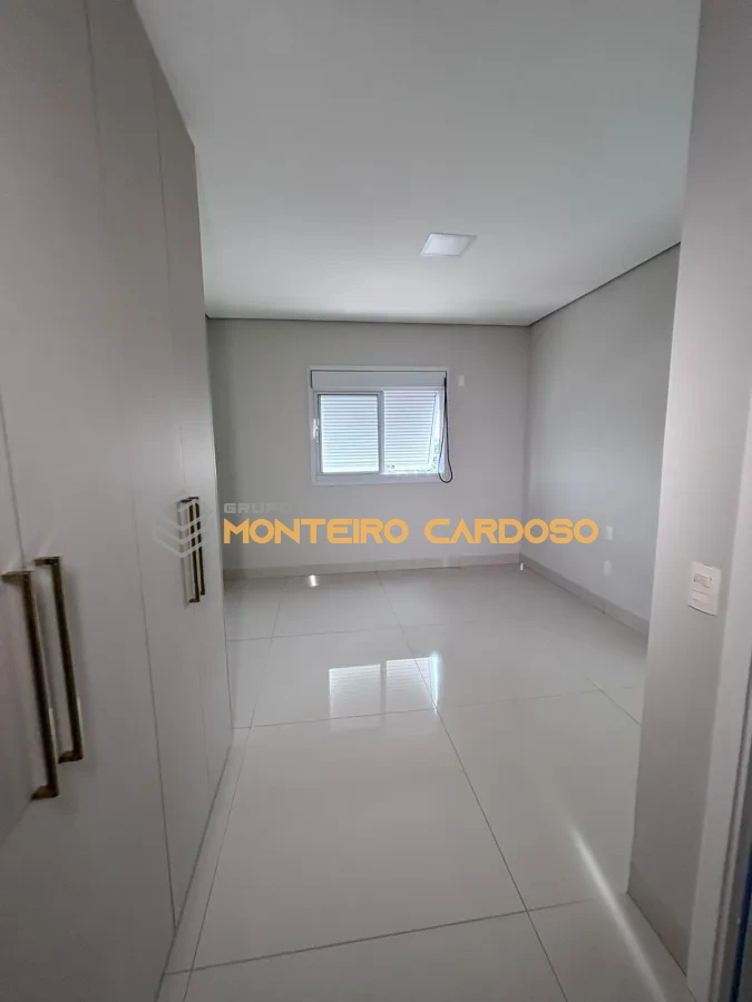 Imagem de Vendo Apartamento no Edifício Santorini