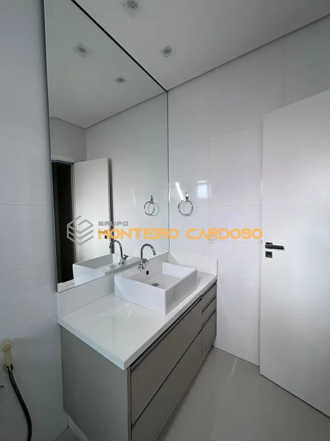 Imagem de Vendo Apartamento no Edifício Santorini