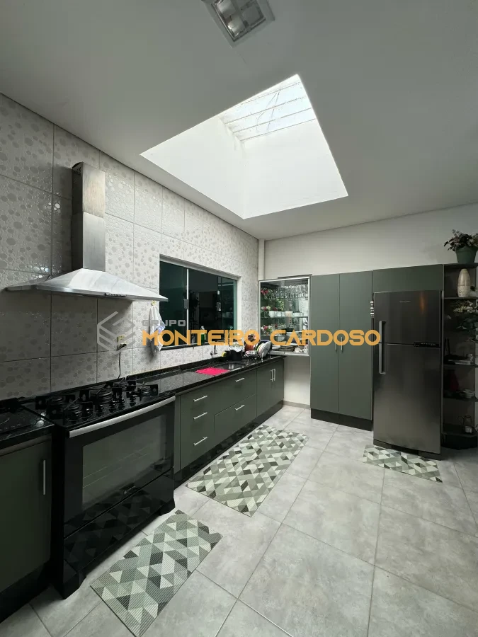 Imagem de Casa com Decor Alto Padrão à Venda – Bairro José Sobrinho