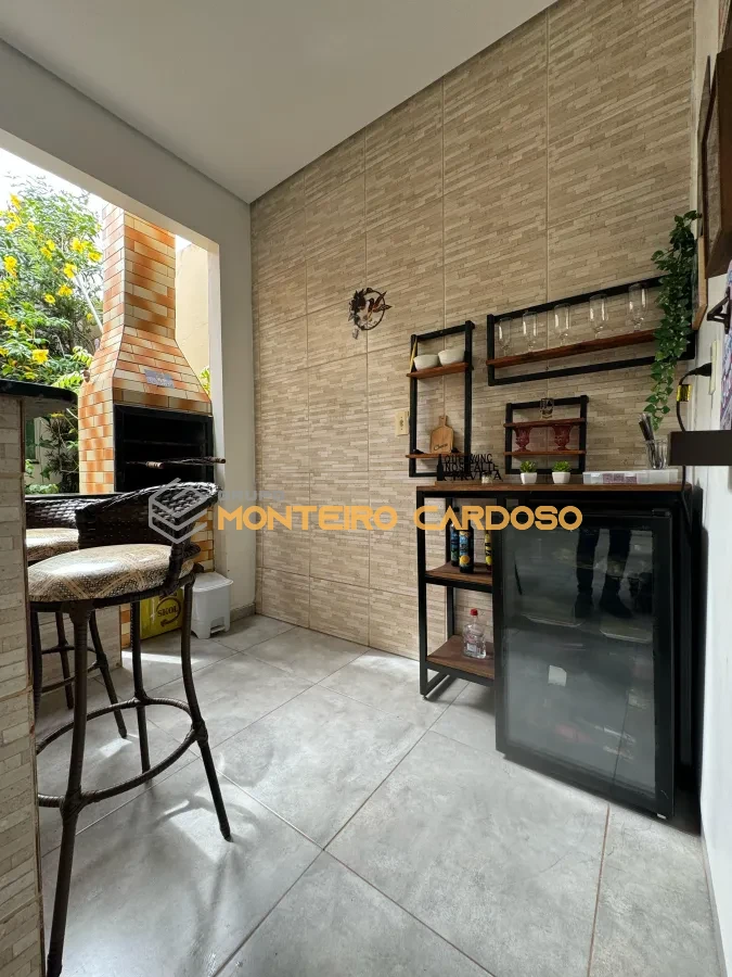 Imagem de Casa com Decor Alto Padrão à Venda – Bairro José Sobrinho