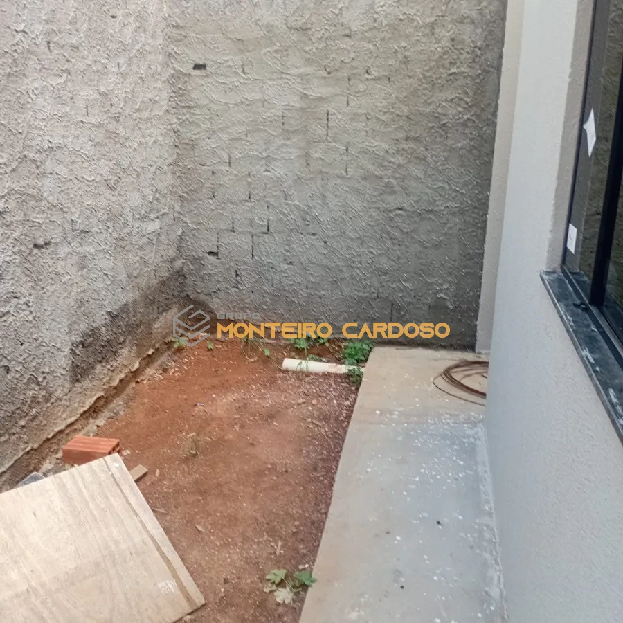 Imagem de VENDO CASA NOVA NO JARDIM DO PARQUE