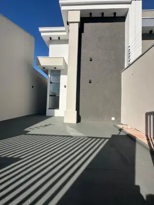 Imagem de VENDO CASA NOVA NO JARDIM NILMARA