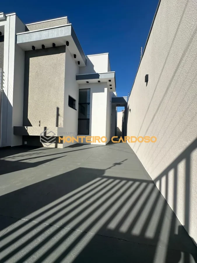 Imagem de VENDO CASA NOVA NO JARDIM NILMARA