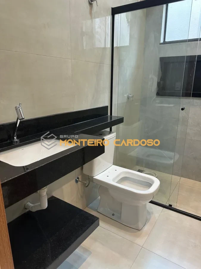 Imagem de VENDO CASA NOVA NO JARDIM NILMARA