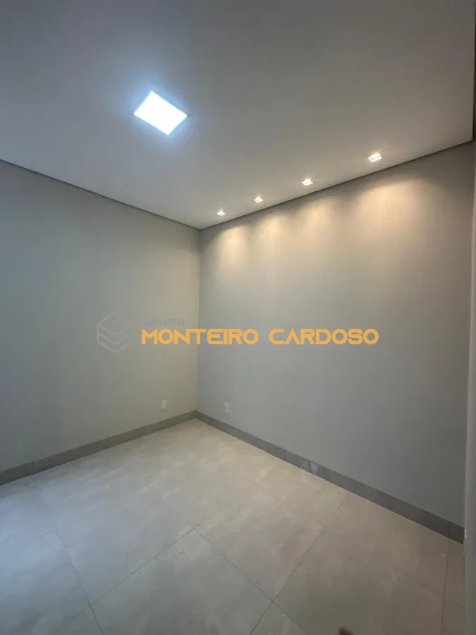 Imagem de VENDO CASA NOVA NO JARDIM NILMARA