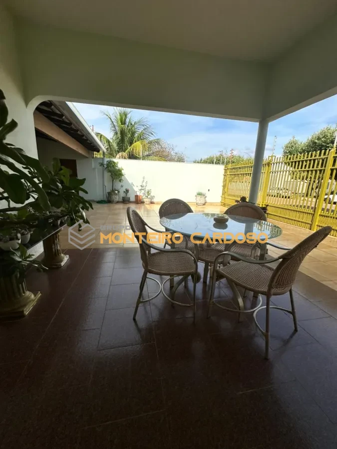 Imagem de Vendo Casa no Bairro Santa Cruz