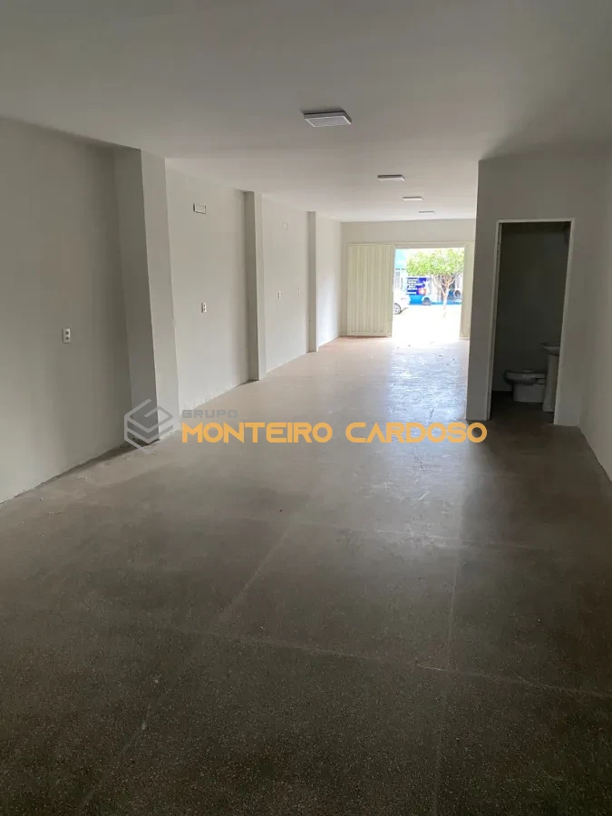 Imagem de Alugo Salão Comercial na Avenida Brasil