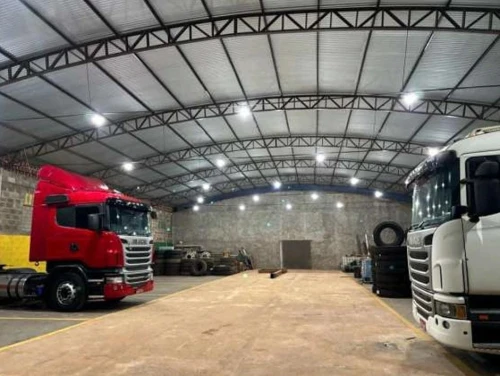 Imagem de Barracão com camêras de monitoramento