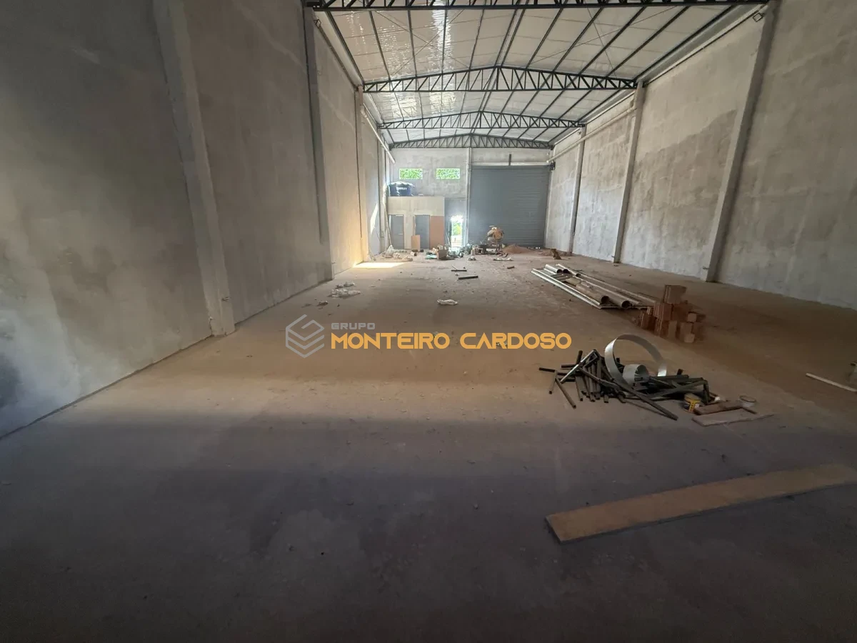 Imagem de Barracão para alugar Ary Coelho - 7.000,00