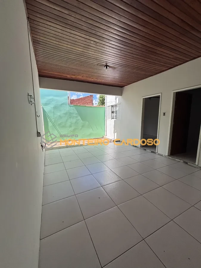 Imagem de Caso no Jardim Atlântico