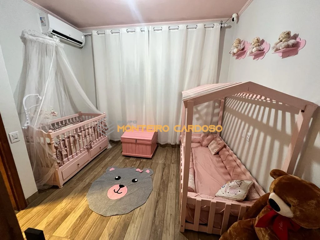 Imagem de CASA À VENDA COM CONVENIÊNCIA – JARDIM PLANALTO