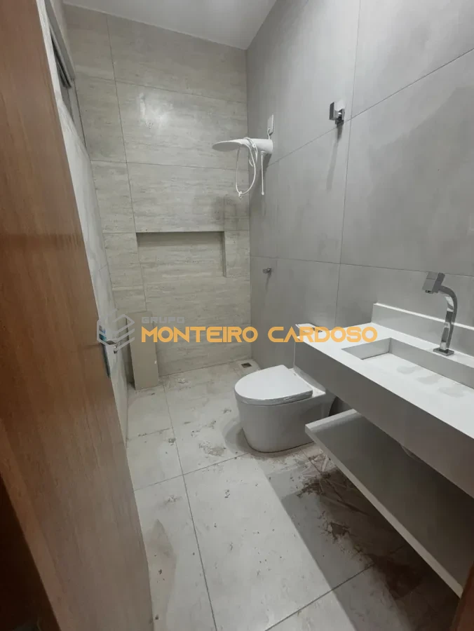 Imagem de Casa Padrão - Sagrada Família - Rondonópolis/MT