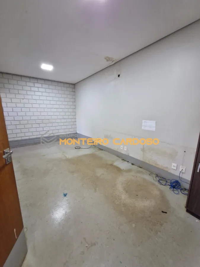 Imagem de Barracão – Avenida dos Estudantes