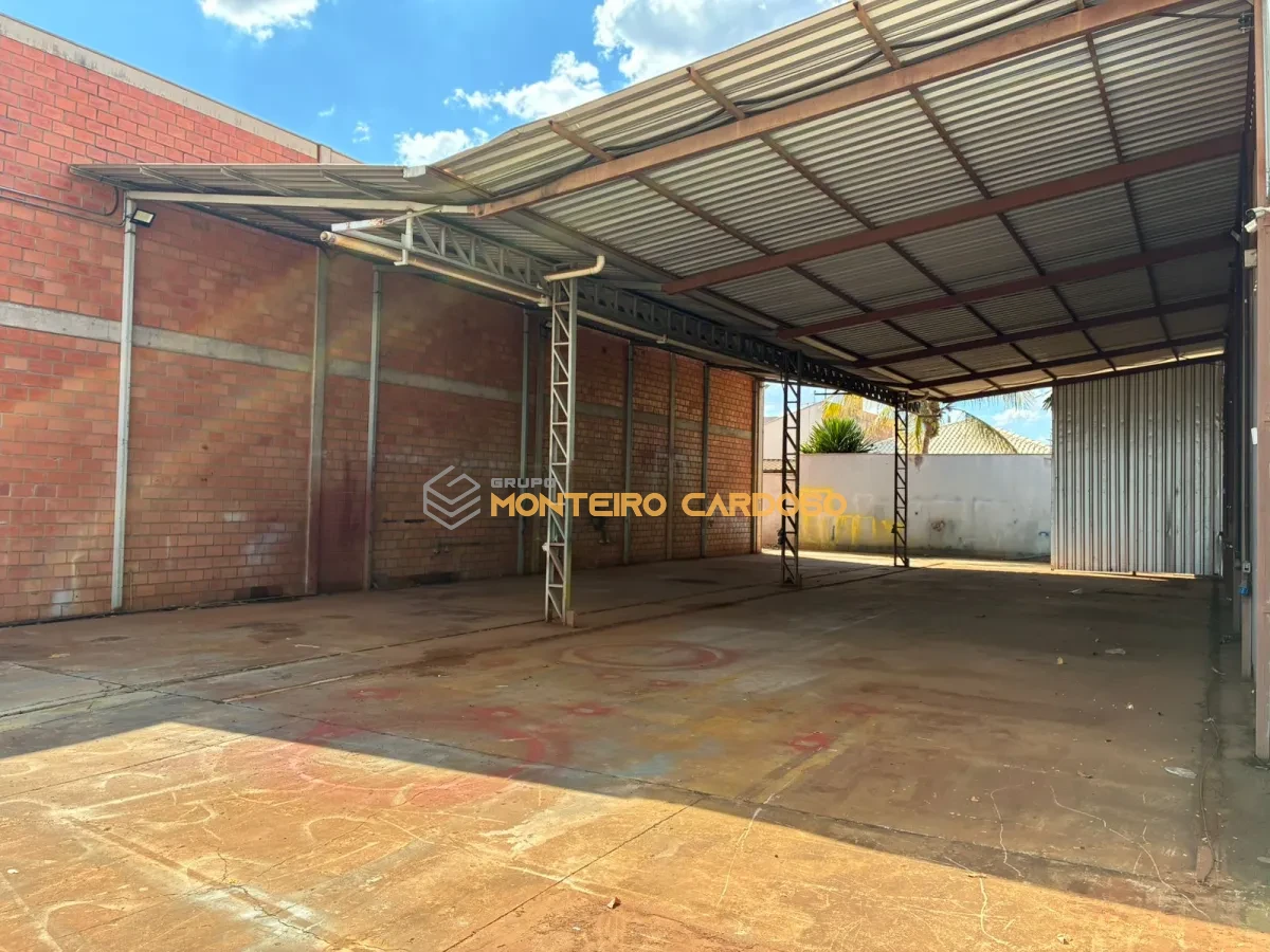 Imagem de Barracão – Avenida dos Estudantes