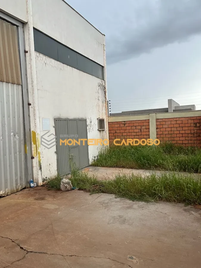 Imagem de Barracão - Avenida dos Estudantes