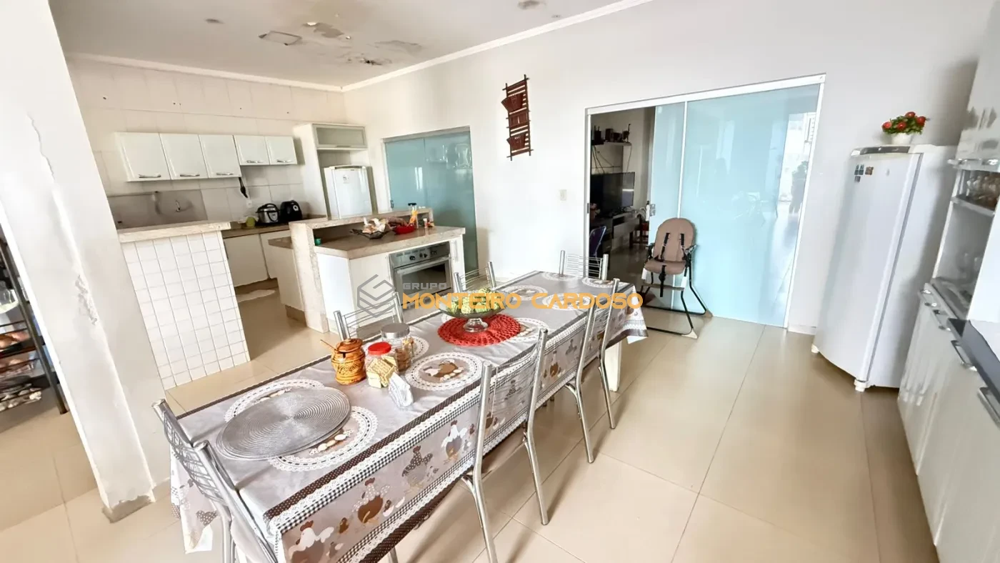 Imagem de CASA – CIDADE SALMEN