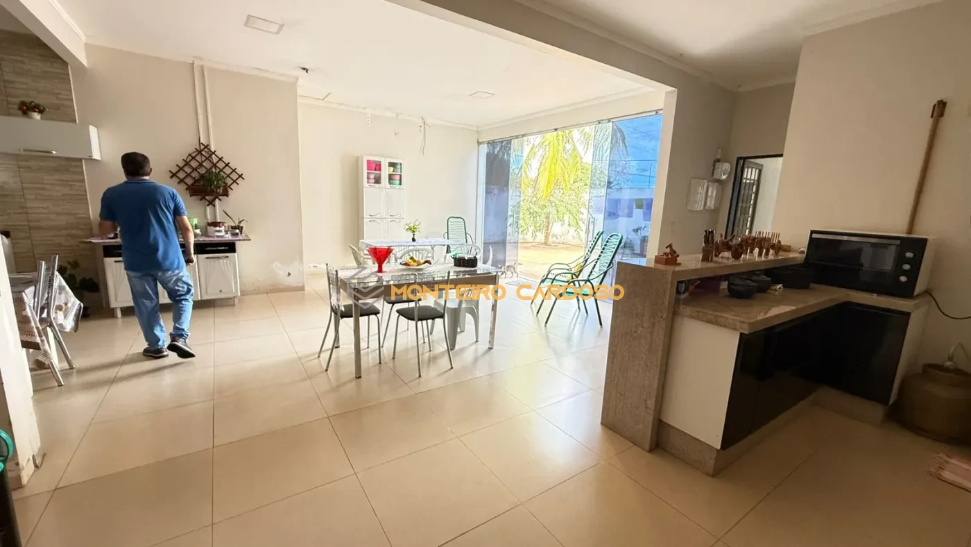 Imagem de CASA – CIDADE SALMEN