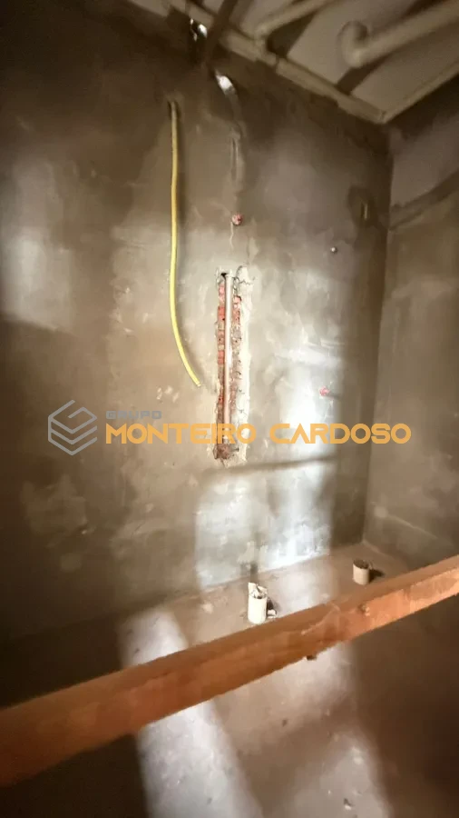 Imagem de Prédio Comercial - Região Central