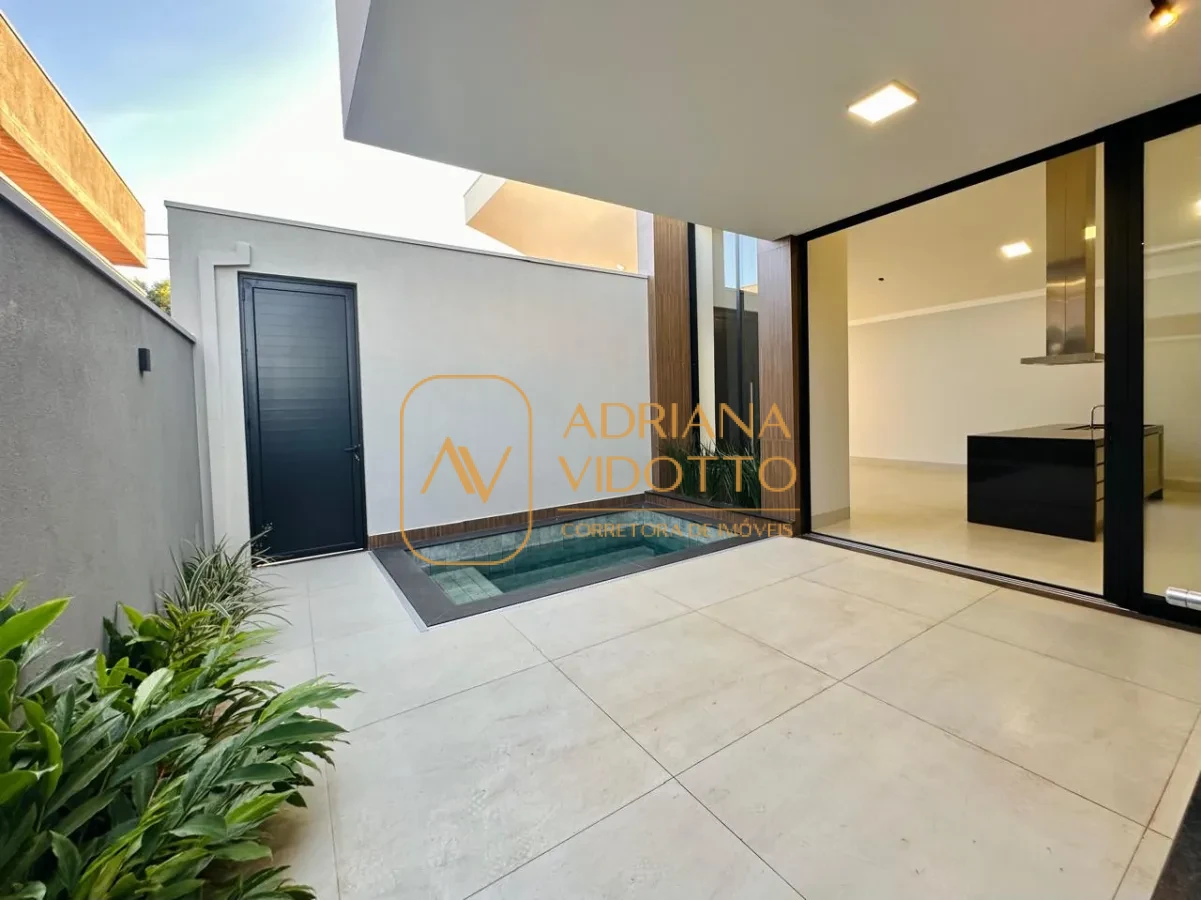 Imagem de Casa de condomínio a venda com 3 quartos, sendo 1 suíte com closet, área gourmet e piscina