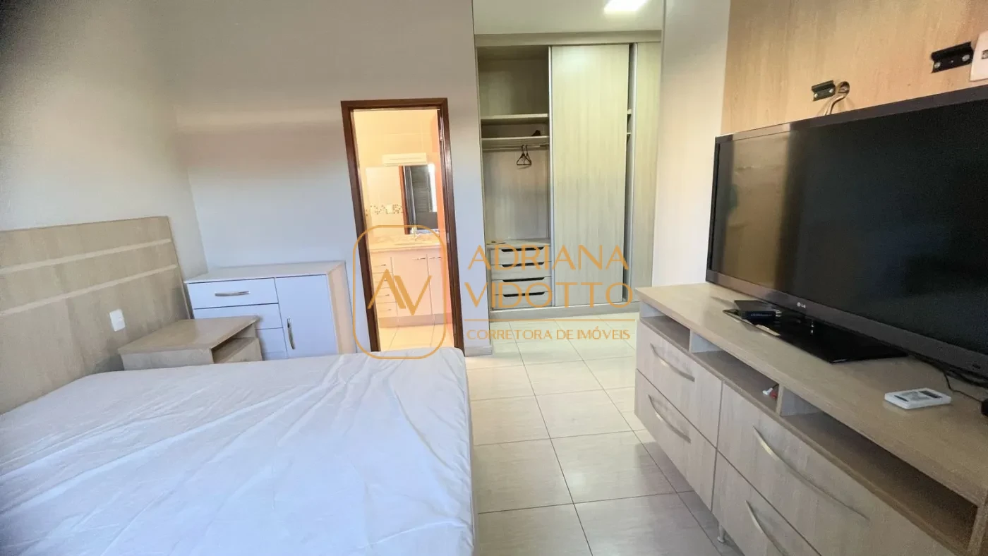 Imagem de Casa à venda no Condomínio Flamboyants com 3 quartos, sendo 1 suíte, área gourmet e piscina