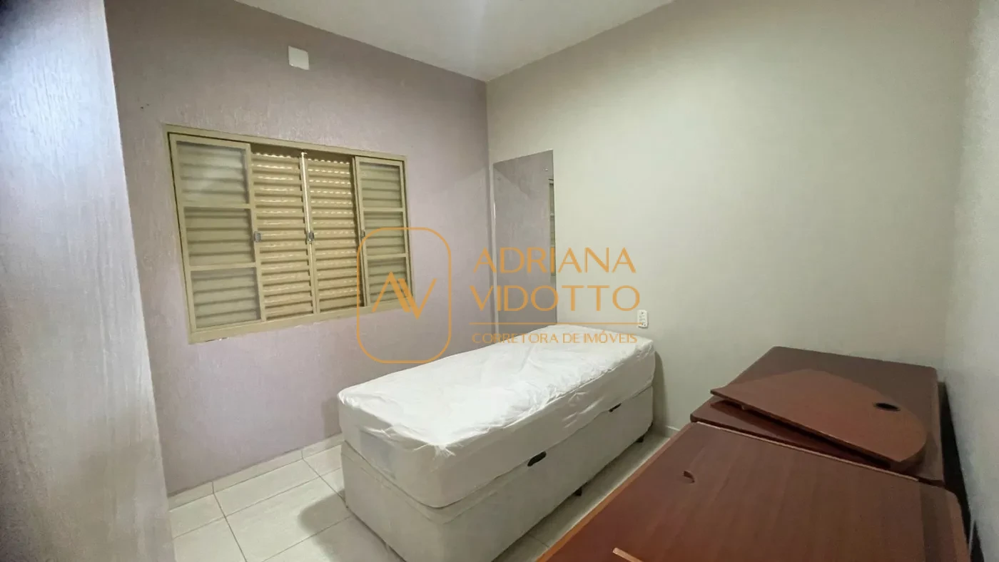 Imagem de Casa à venda no Condomínio Flamboyants com 3 quartos, sendo 1 suíte, área gourmet e piscina