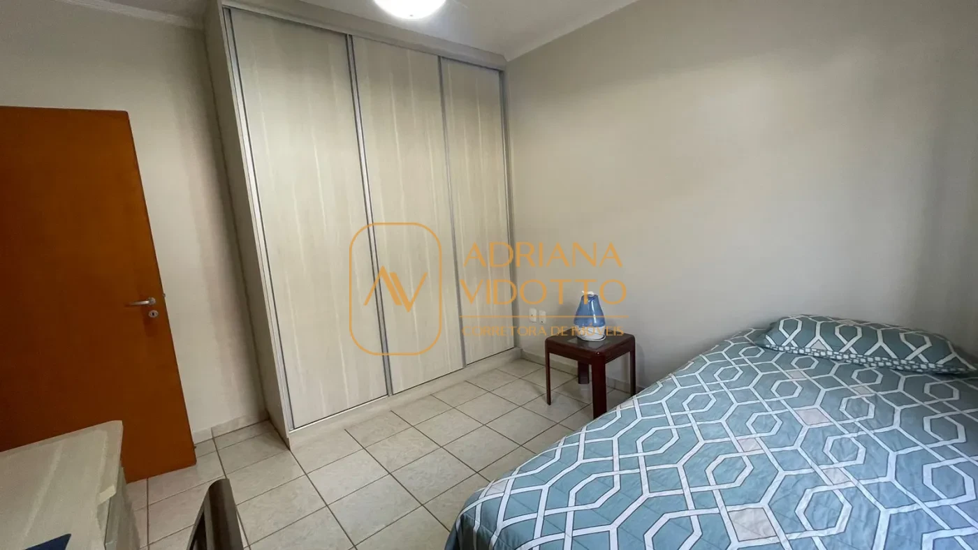 Imagem de Casa à Venda no Condomínio Flamboyants com 3 quartos, sendo 1 suíte e churrasqueira