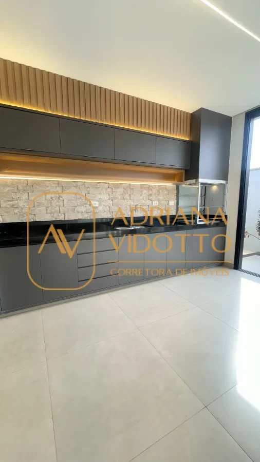 Imagem de CASA EM VILLAGE DAMHA COM 3 SUÍTES, ÁREA GOURMET E ESCRITÓRIO