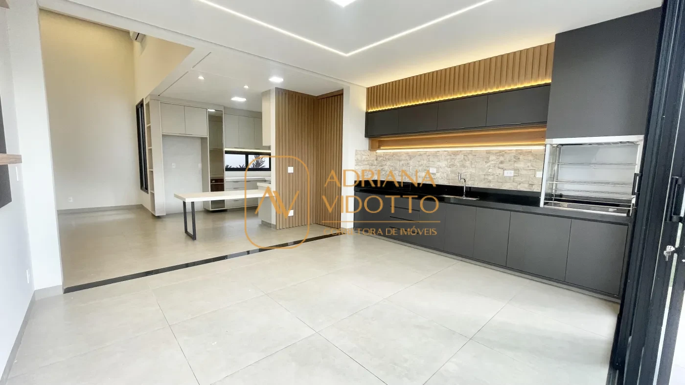 Imagem de CASA EM VILLAGE DAMHA COM 3 SUÍTES, ÁREA GOURMET E ESCRITÓRIO