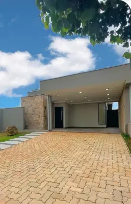 Imagem de CASA A VENDA NO CONDOMÍNIO VOLPI COM 3 QUARTOS SENDO 1 SUÍTE COM EXCELENTE LOCALIZAÇÃO ESTRATÉGICA