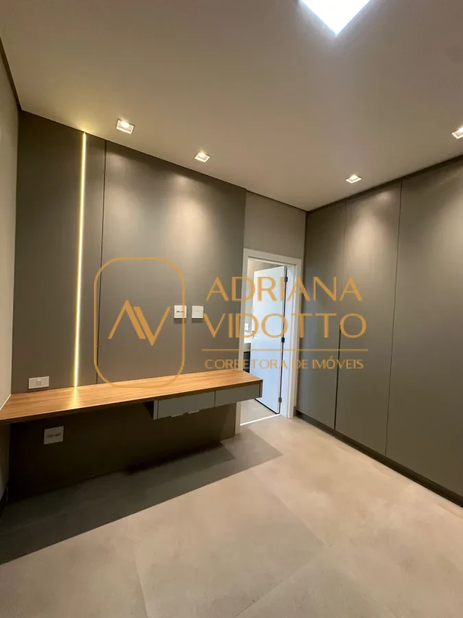 Imagem de CASA ALTO PADRÃO CONDOMÍNIO RESIDENCIAL PARQUE DAMHA COM 3 SUÍTES, ÁREA GOURMET COM PISCINA AQUECIDA