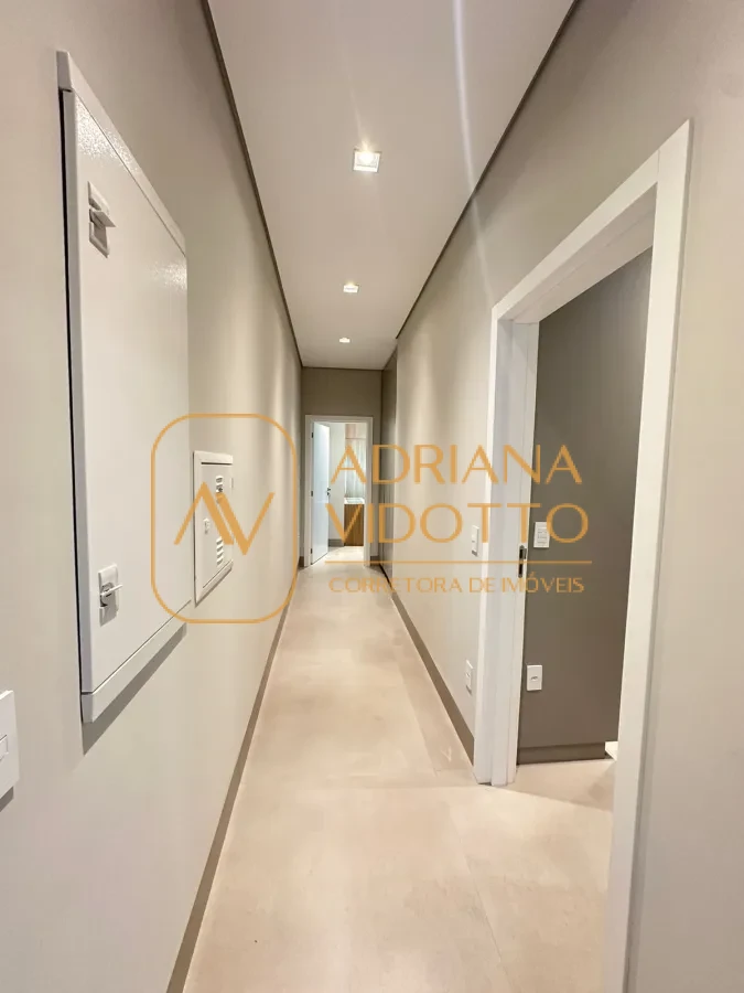 Imagem de CASA ALTO PADRÃO CONDOMÍNIO RESIDENCIAL PARQUE DAMHA COM 3 SUÍTES, ÁREA GOURMET COM PISCINA AQUECIDA