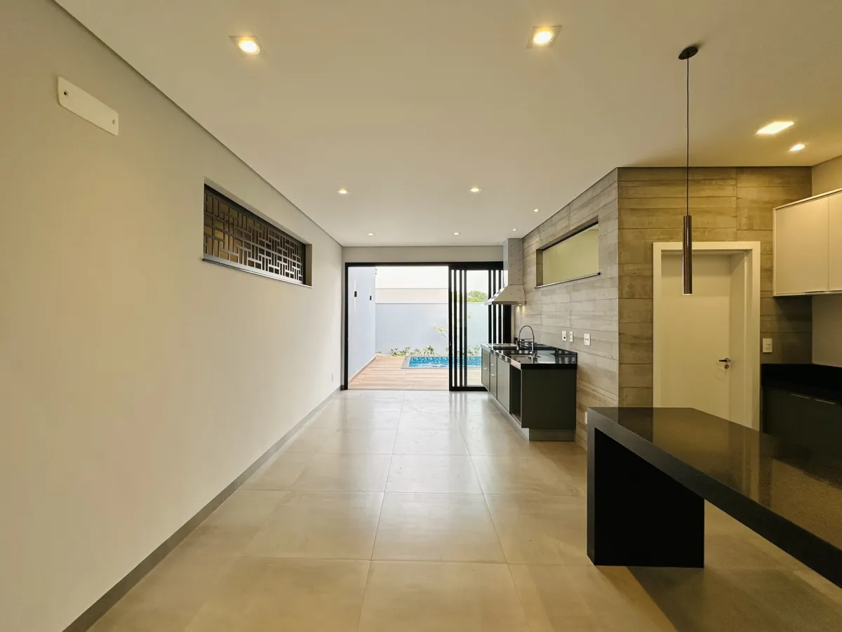 Imagem de Lindíssima casa de condomínio a venda -  Village Damha III, 3 suítes, piscina e escritório em Araraquara