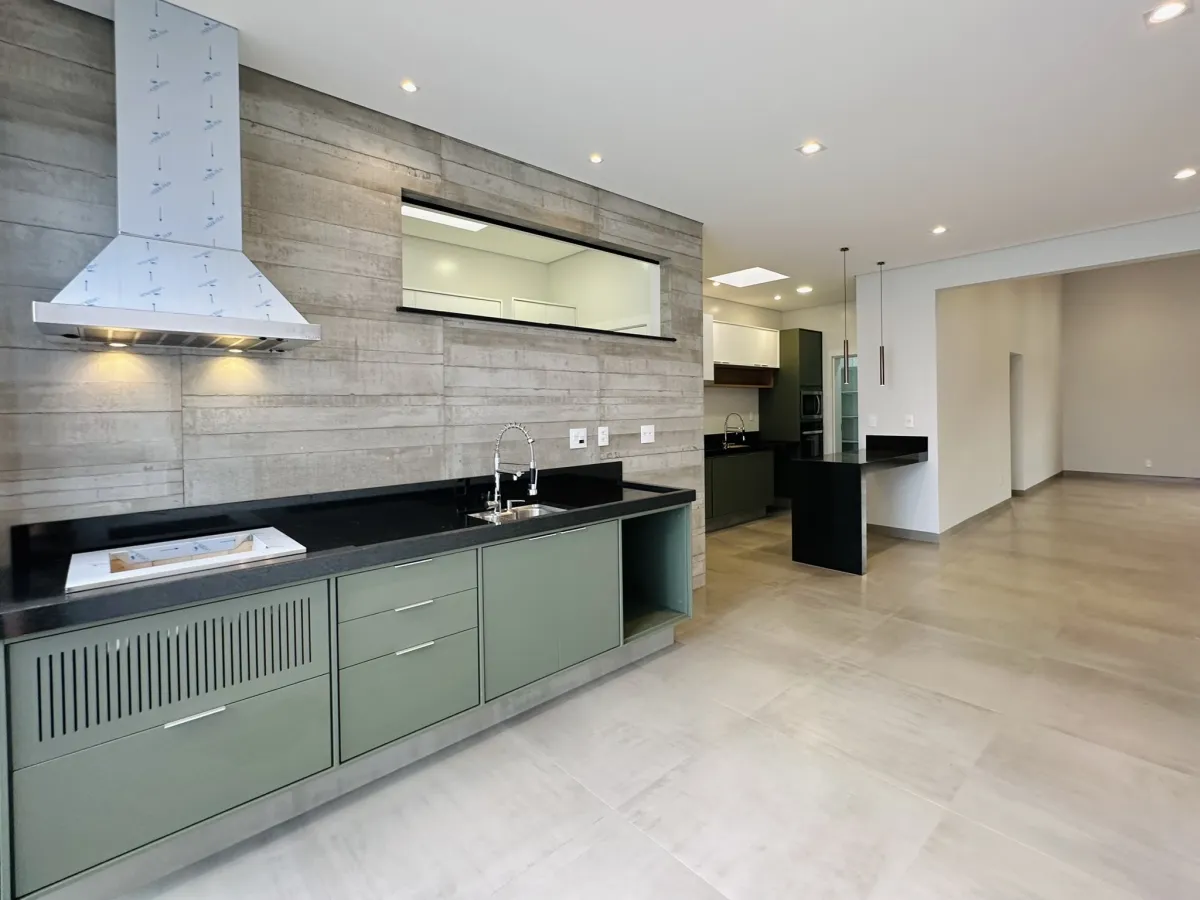 Imagem de Lindíssima casa de condomínio a venda -  Village Damha III, 3 suítes, piscina e escritório em Araraquara