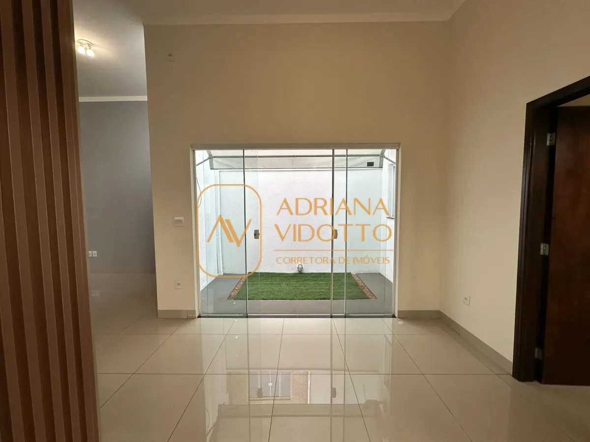 Imagem de CASA A VENDA  EM CONDOMÍNIO PARQUE ATLANTA COM 3 QUARTOS SENDO 1 SUÍTE E ESCRITÓRIO