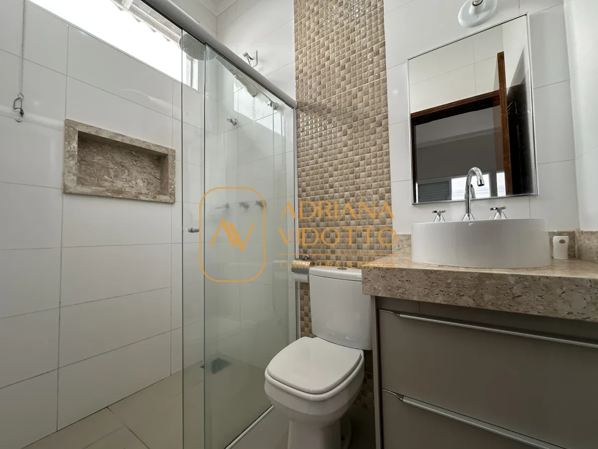 Imagem de CASA A VENDA  EM CONDOMÍNIO PARQUE ATLANTA COM 3 QUARTOS SENDO 1 SUÍTE E ESCRITÓRIO