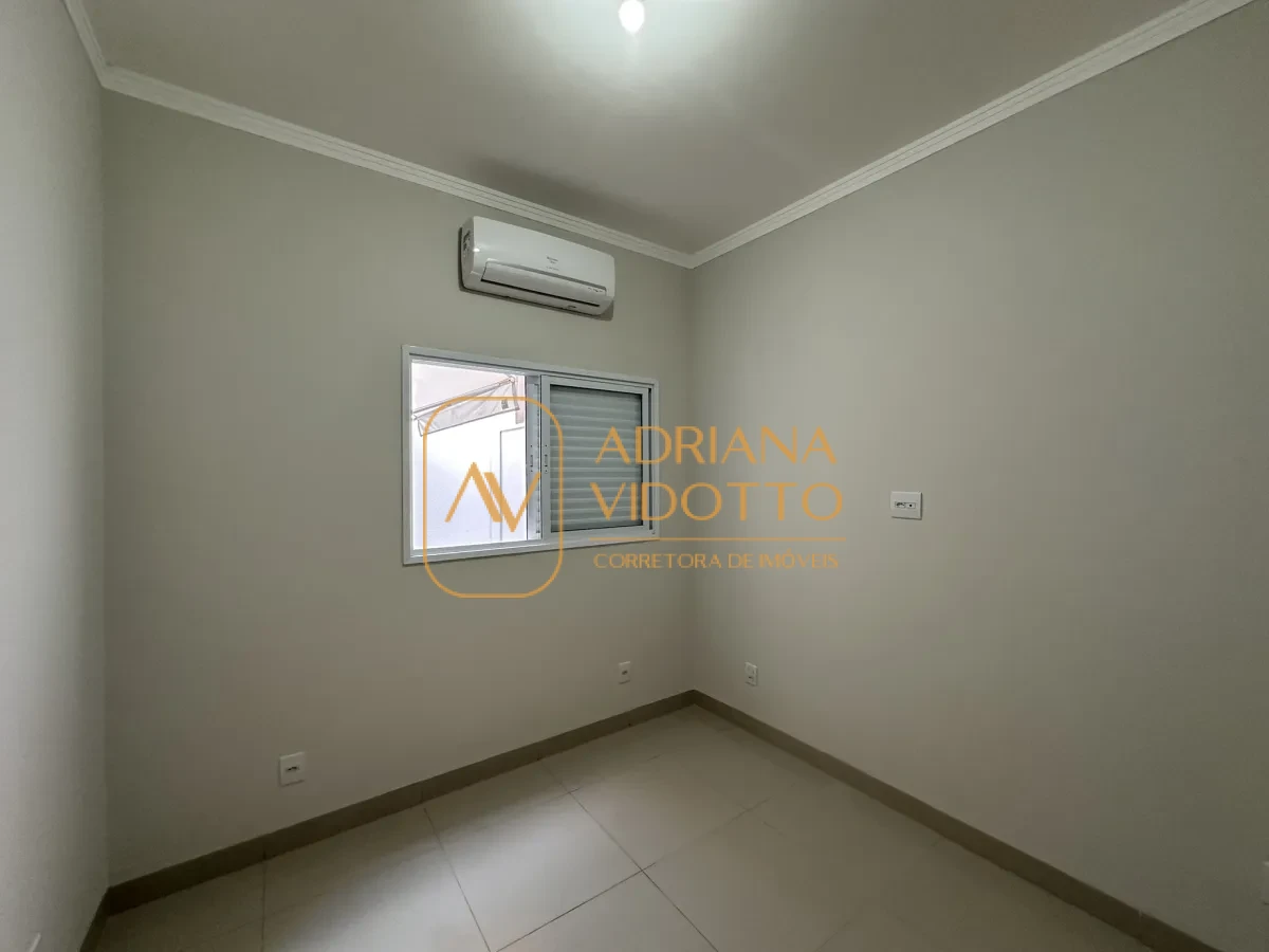 Imagem de CASA A VENDA  EM CONDOMÍNIO PARQUE ATLANTA COM 3 QUARTOS SENDO 1 SUÍTE E ESCRITÓRIO