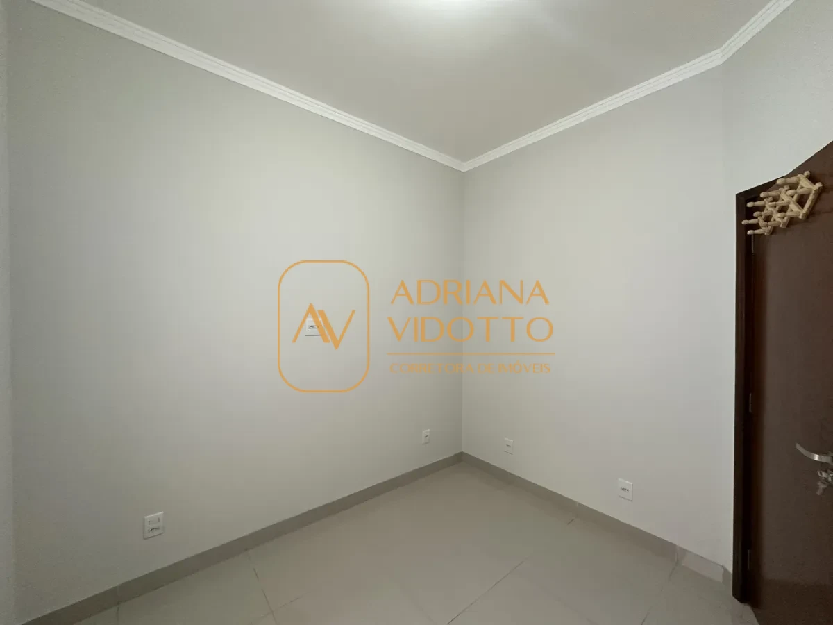 Imagem de CASA A VENDA  EM CONDOMÍNIO PARQUE ATLANTA COM 3 QUARTOS SENDO 1 SUÍTE E ESCRITÓRIO