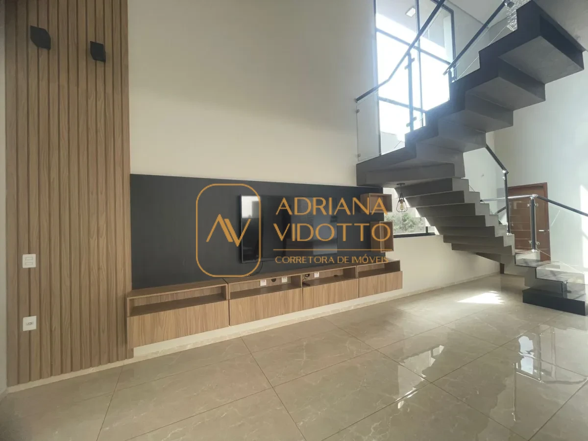 Imagem de SOBRADO ALTO PADRÃO - CONDOMÍNIO VILLAGE DAMHA I, COM 3 SUÍTES E PISCINA