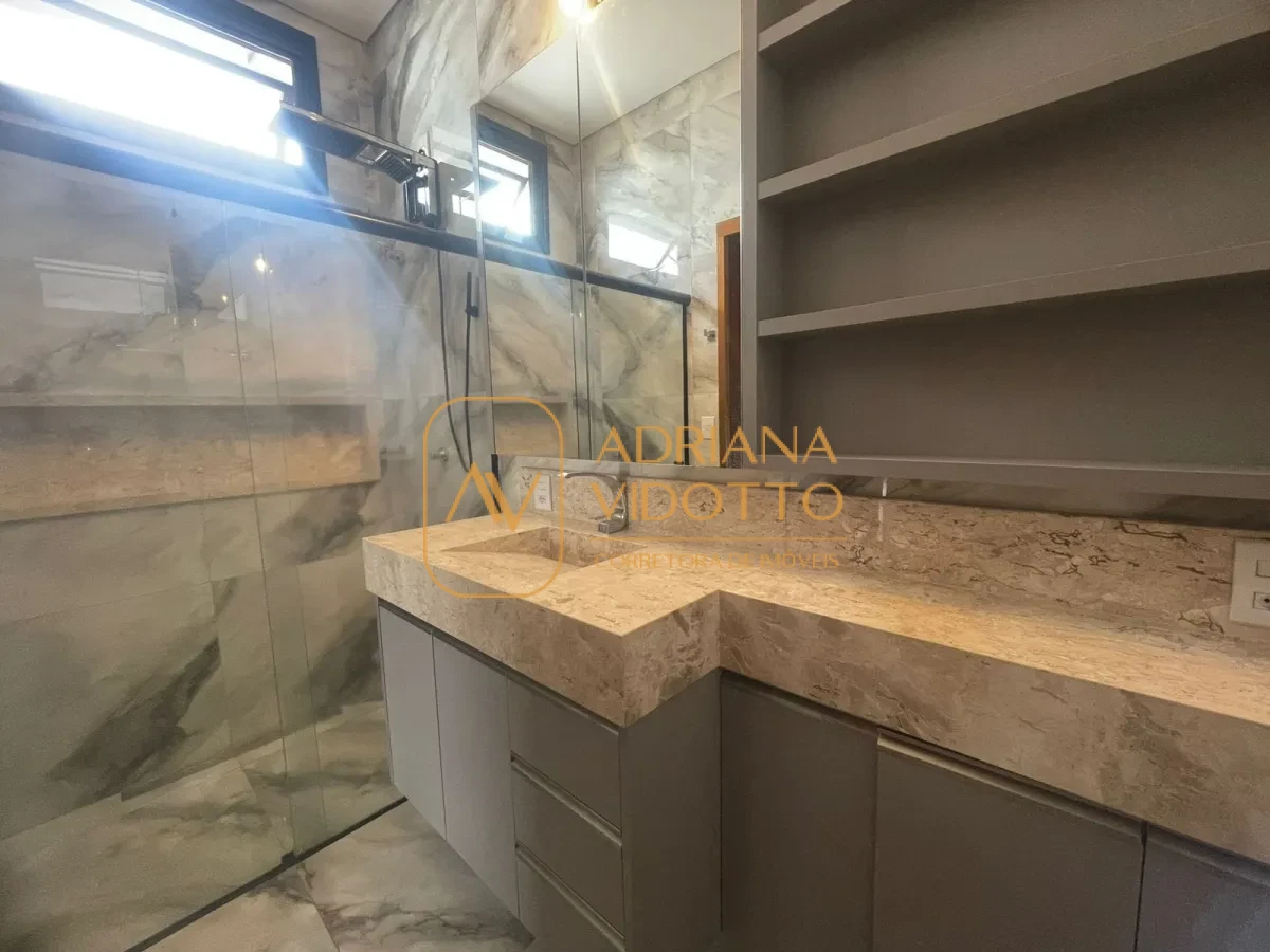 Imagem de SOBRADO ALTO PADRÃO - CONDOMÍNIO VILLAGE DAMHA I, COM 3 SUÍTES E PISCINA