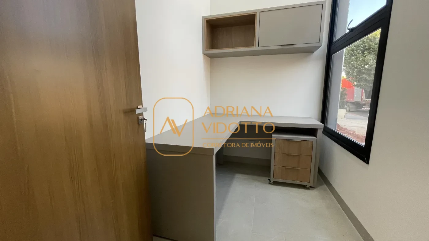 Imagem de LINDA CASA A VENDA VILLAGE DAMHA III, COM 3 SUÍTES, ESPAÇO GOURMET INCRÍVEL E ESCRITÓRIO