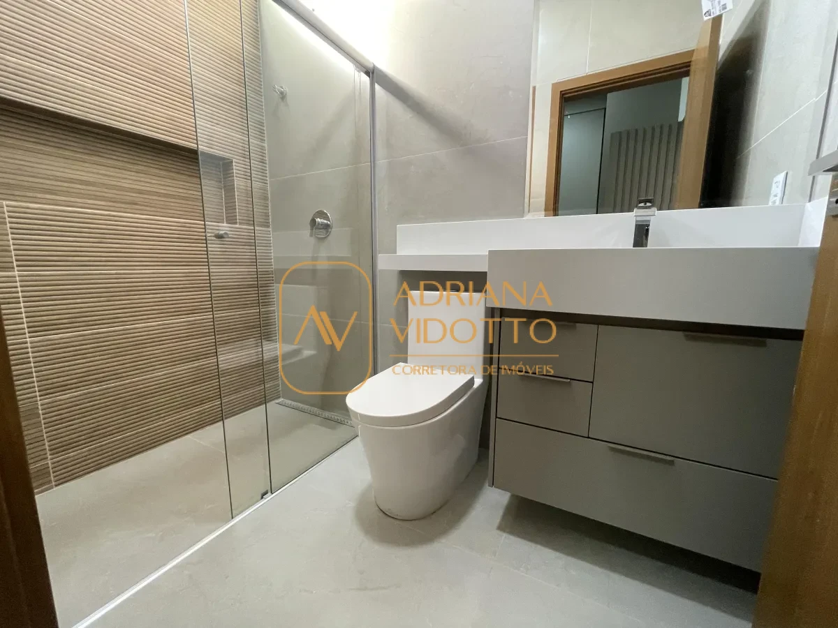 Imagem de LINDA CASA A VENDA VILLAGE DAMHA III, COM 3 SUÍTES, ESPAÇO GOURMET INCRÍVEL E ESCRITÓRIO