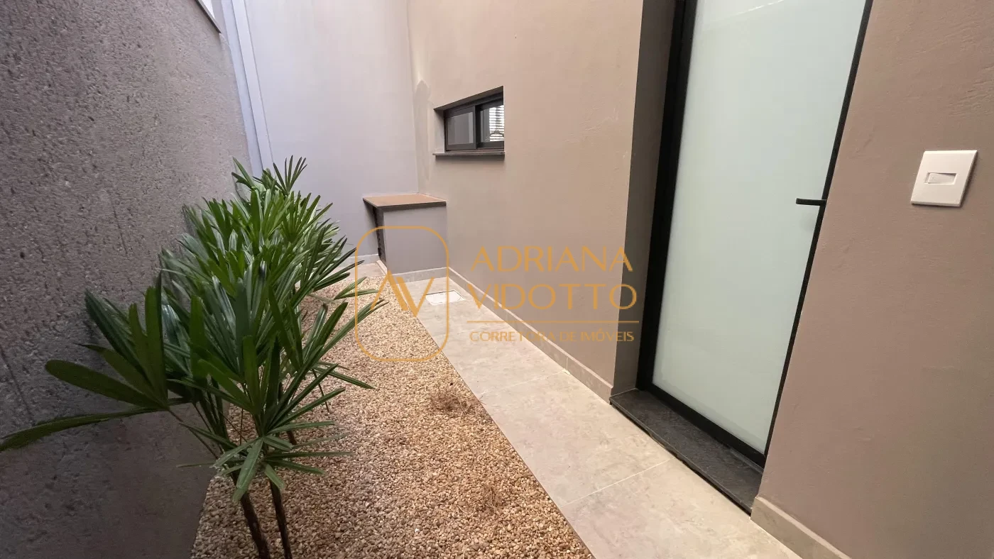 Imagem de LINDA CASA A VENDA VILLAGE DAMHA III, COM 3 SUÍTES, ESPAÇO GOURMET INCRÍVEL E ESCRITÓRIO