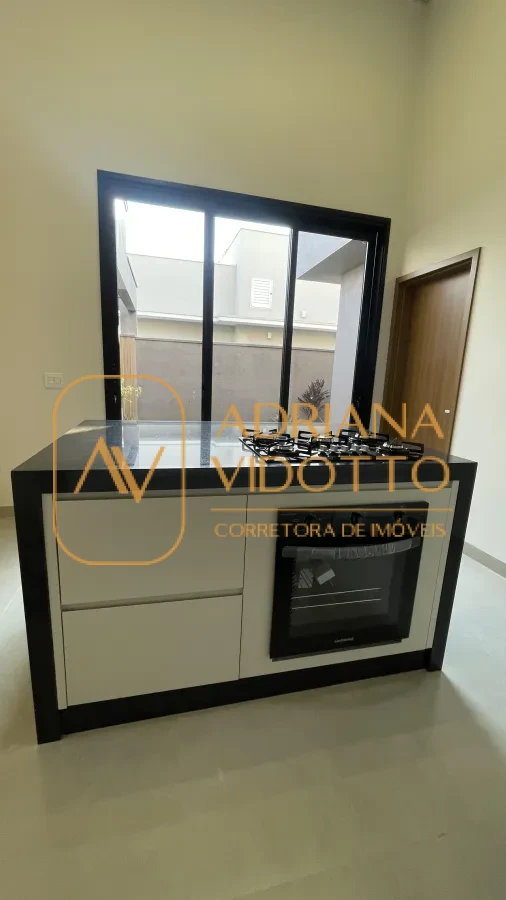 Imagem de LINDA CASA A VENDA VILLAGE DAMHA III, COM 3 SUÍTES, ESPAÇO GOURMET INCRÍVEL E ESCRITÓRIO