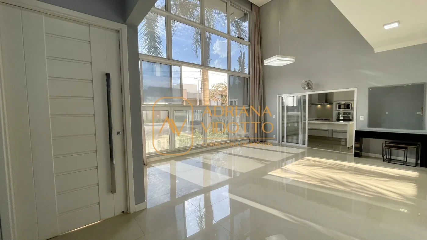 Imagem de IMÓVEL DE ALTO PADRÃO EM CONDOMÍNIO COM 4 SUÍTES, PISCINA, SALA DE JOGOS COM JACUZZI E CINEMA.