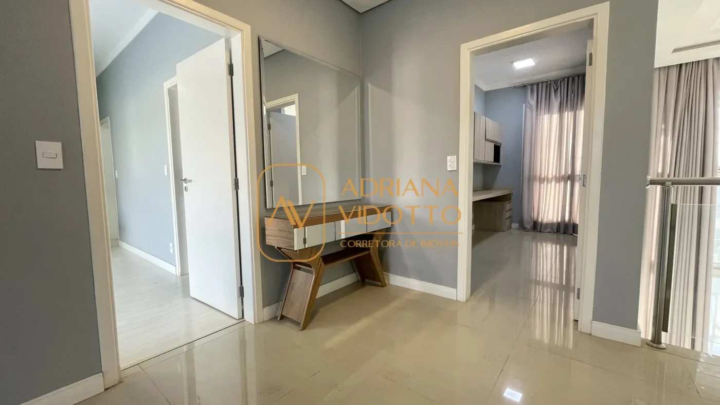 Imagem de IMÓVEL DE ALTO PADRÃO EM CONDOMÍNIO COM 4 SUÍTES, PISCINA, SALA DE JOGOS COM JACUZZI E CINEMA.