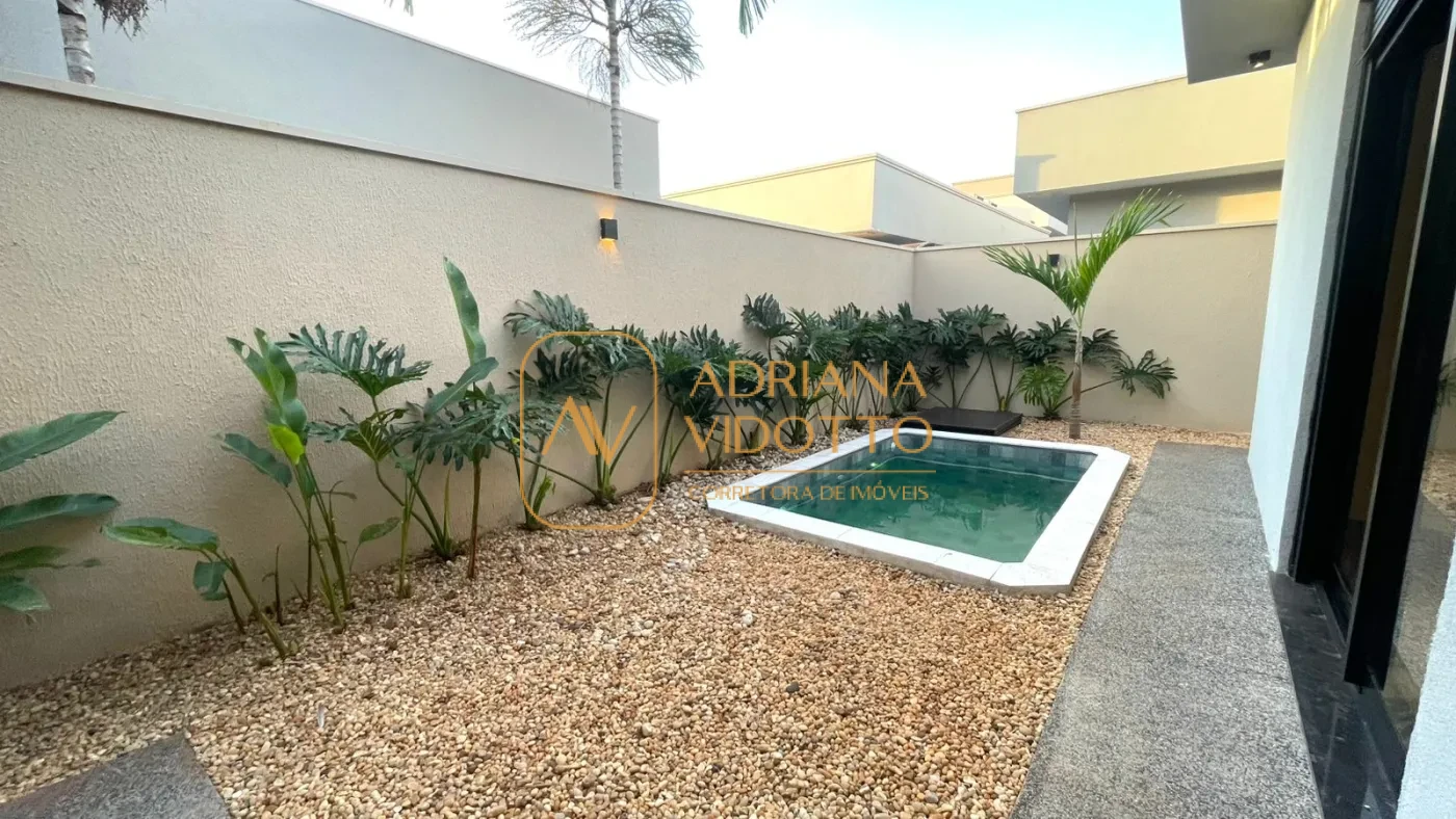 Imagem de CASA ALTO PADRÃO EM CONDOMÍNIO COM 3 SUÍTES, PISCINA E ESCRITÓRIO